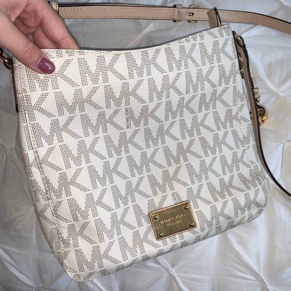 MICHAEL Michael Kors Handbags - Michael Kors Purse